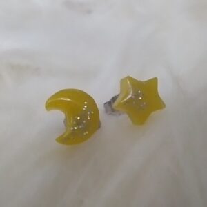 Hold és csillag füli